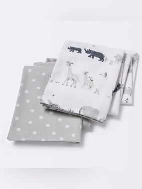 Flannel Blanket Larger Size 2pk - Cloud Island™ Two by Two Animals